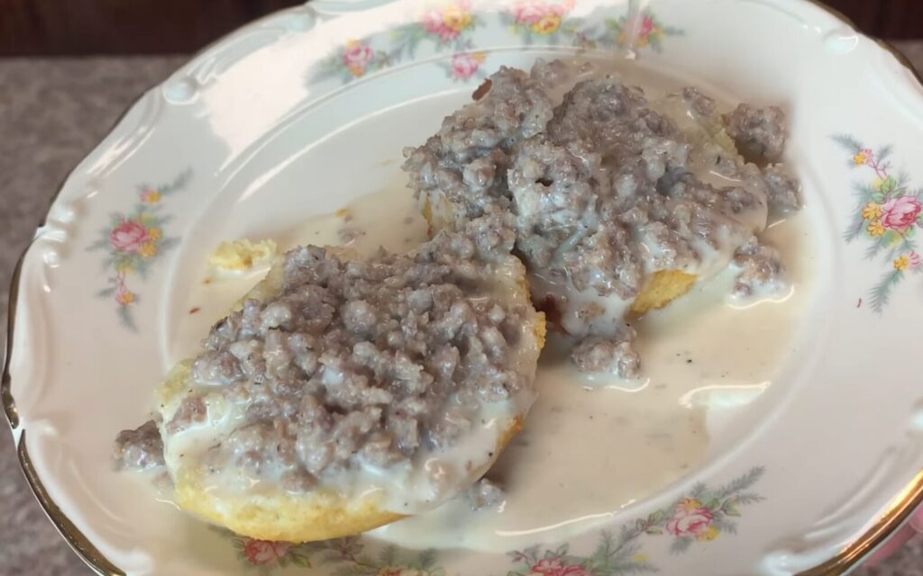 keto biscuits and gravy