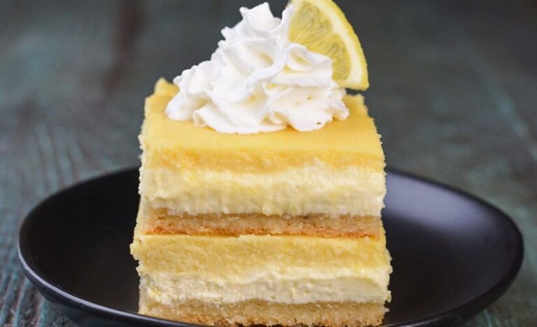 Keto Lemon Cheesecake Bars