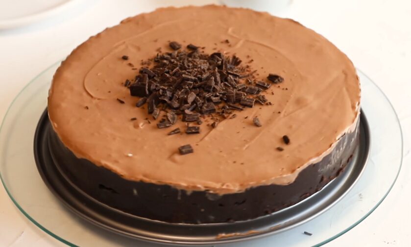 No Bake Keto Chocolate Cheesecake